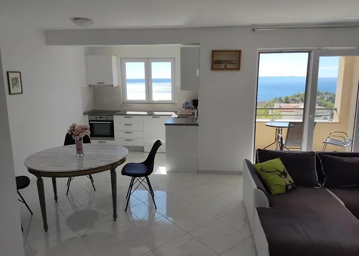 Marija Max * Makarska