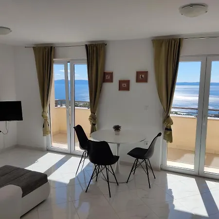 Marija Max Apartament Makarska