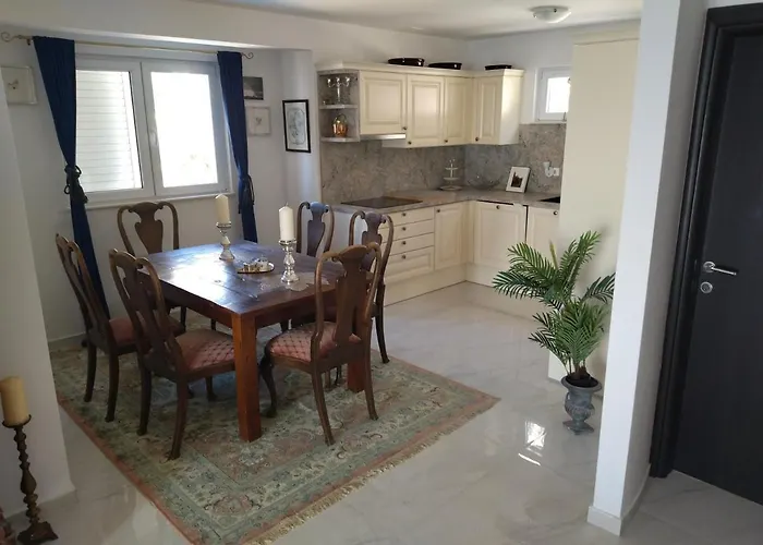 Marija Max Apartment Makarska