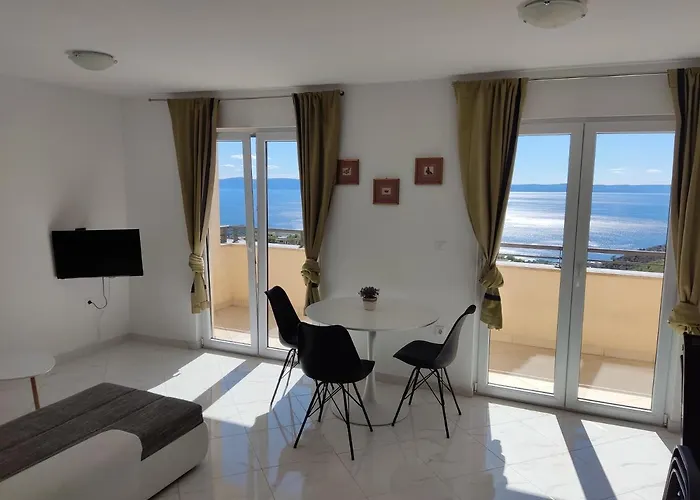 Marija Max Lägenhet Makarska